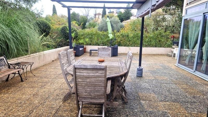 Appartement - 66 m² - 2 pièces