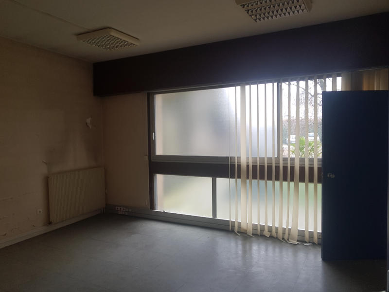 Bureau - 367 m²