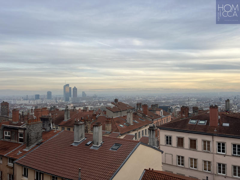 Duplex - 91 m² - 4 pièces