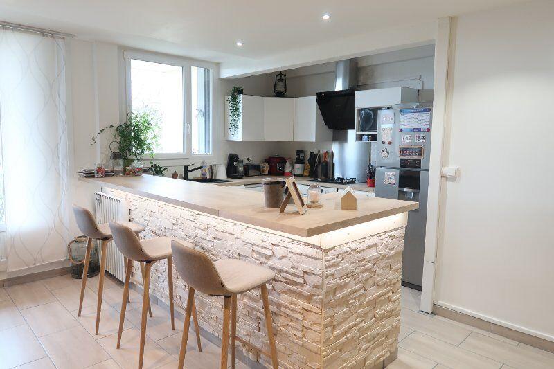 Appartement - 63 m² - 3 pièces