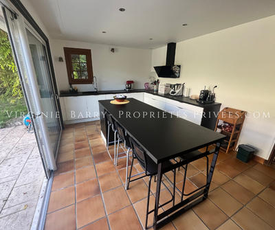 Maison - 155 m² - 6 pièces