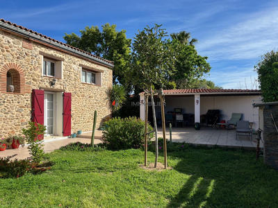 Mas - 172 m² - 5 pièces