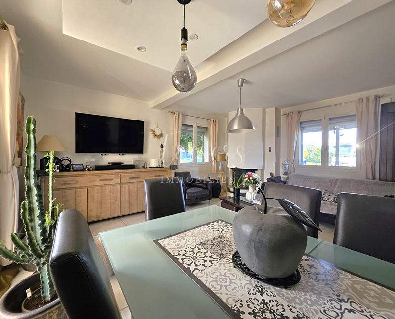 Maison - 125 m² - 7 pièces