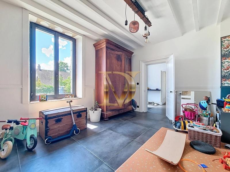 Maison - 154 m² - 6 pièces