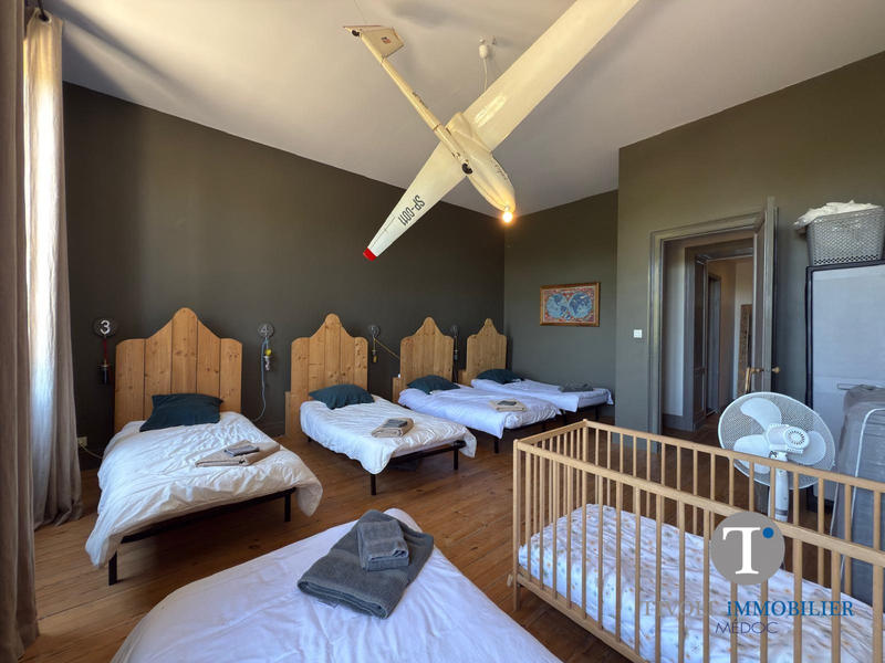 Maison ancienne - 490 m² - 12 pièces