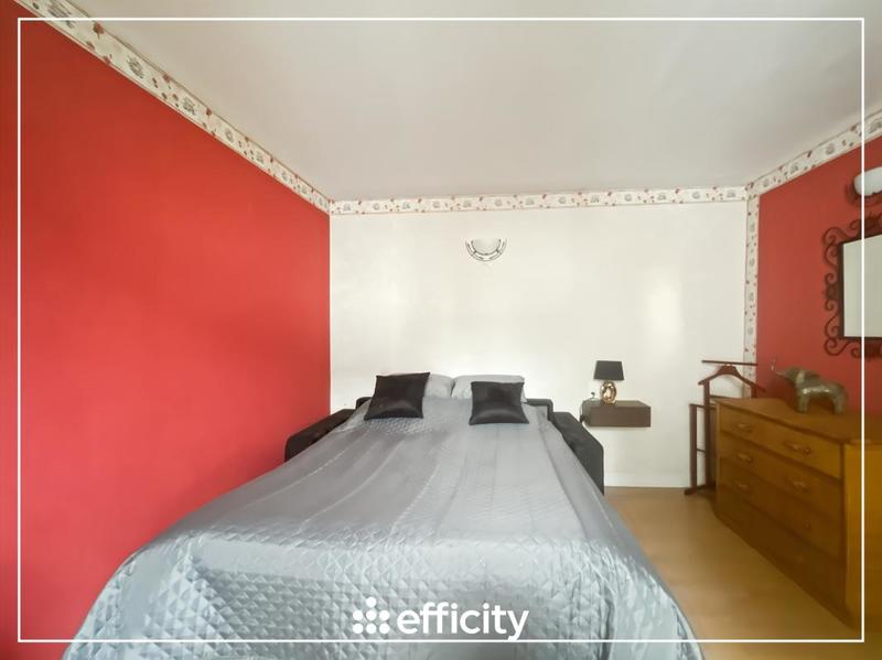 Maison - 93 m² - 4 pièces