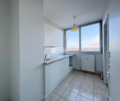 Appartement - 75 m² - 3 pièces