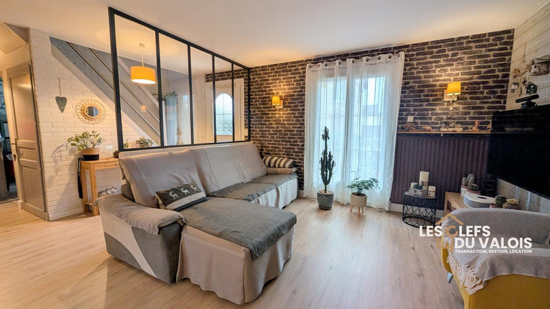 Maison - 98 m² - 4 pièces