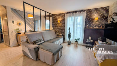 Maison - 98 m² - 4 pièces