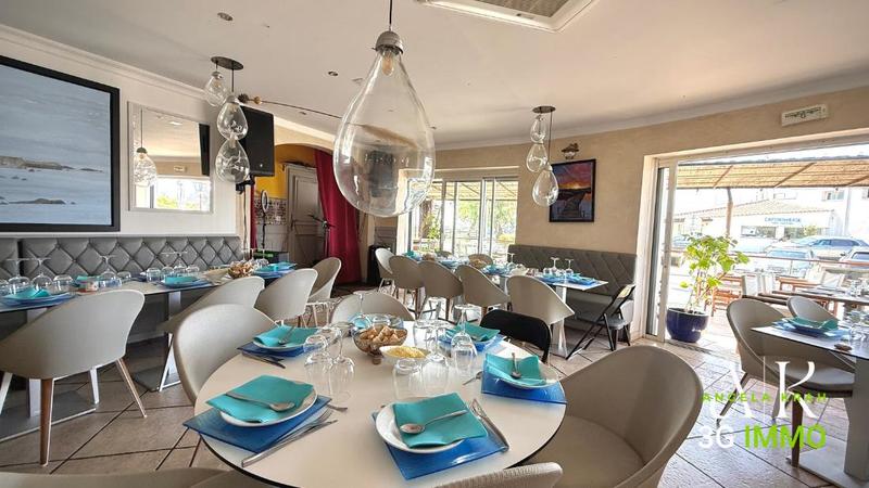 Maison - 314 m² - 10 pièces