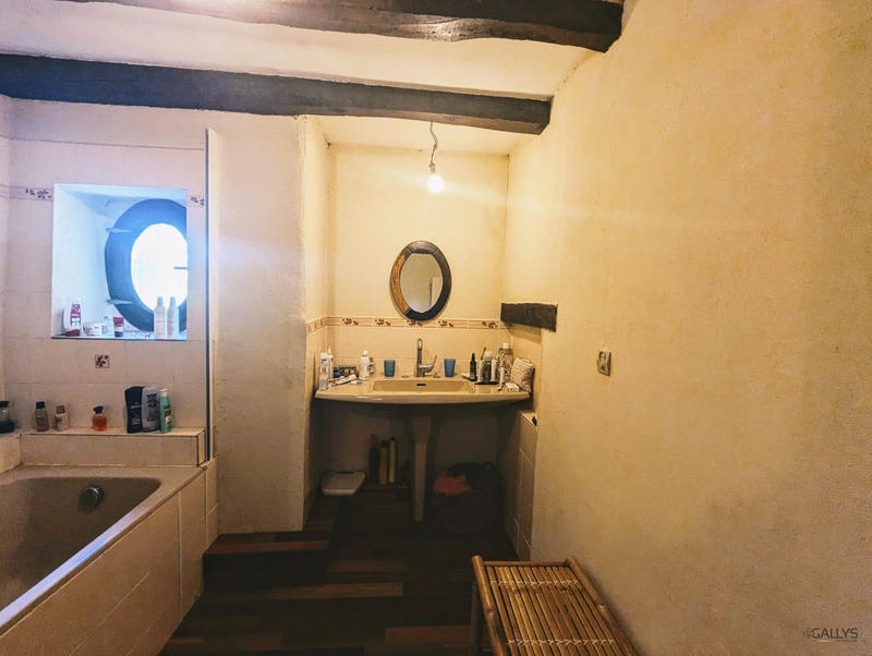 Maison ancienne - 150 m² - 8 pièces