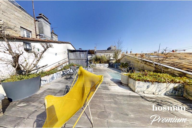 Maison - 250 m² - 7 pièces