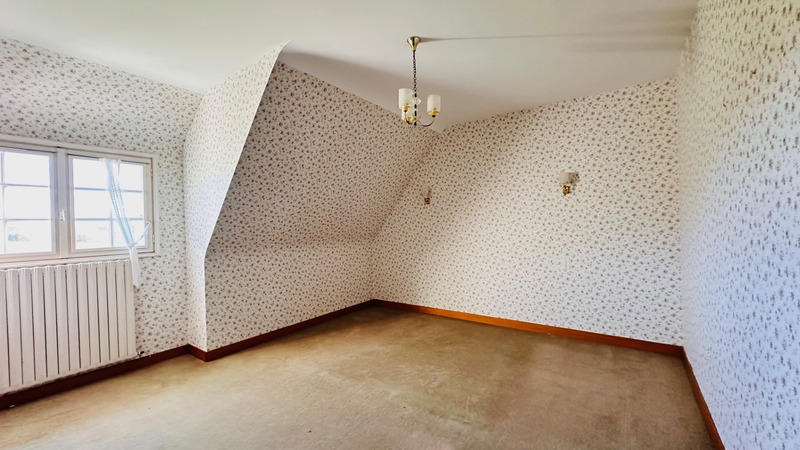 Maison - 170 m² - 7 pièces