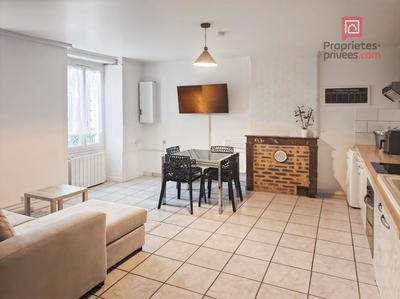 Maison - 83 m² - 3 pièces