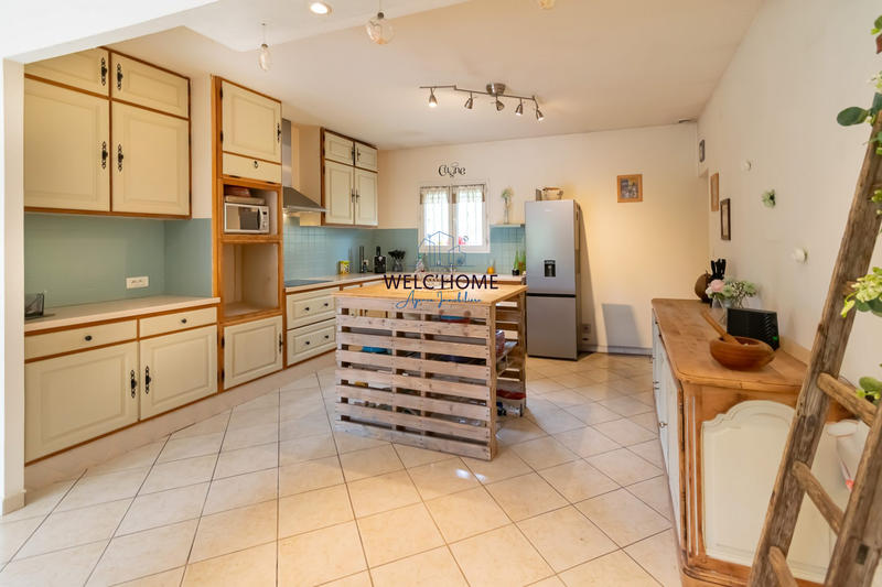 Maison - 152 m² - 7 pièces