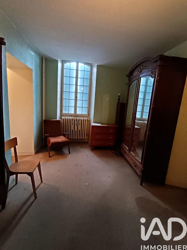 Maison - 383 m² - 12 pièces