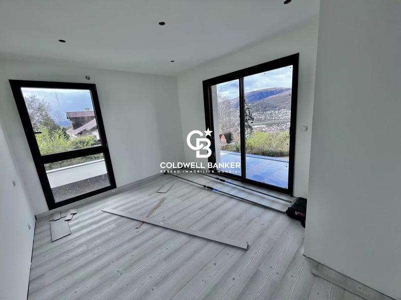 Villa - 157 m² - 7 pièces