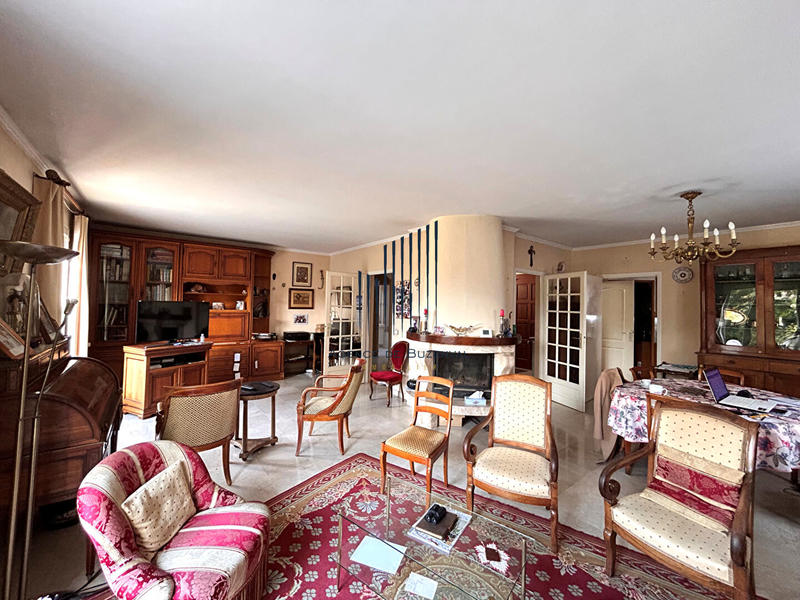 Maison - 162 m² - 7 pièces