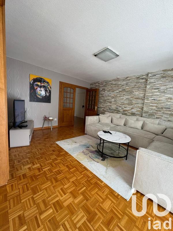 Appartement - 98 m² - 4 pièces