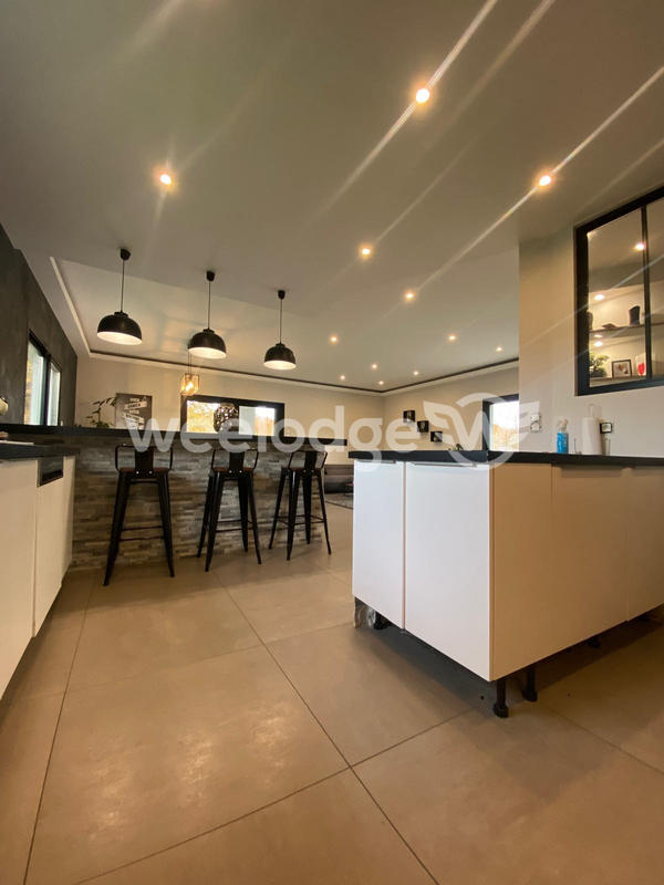 Maison - 165 m² - 6 pièces