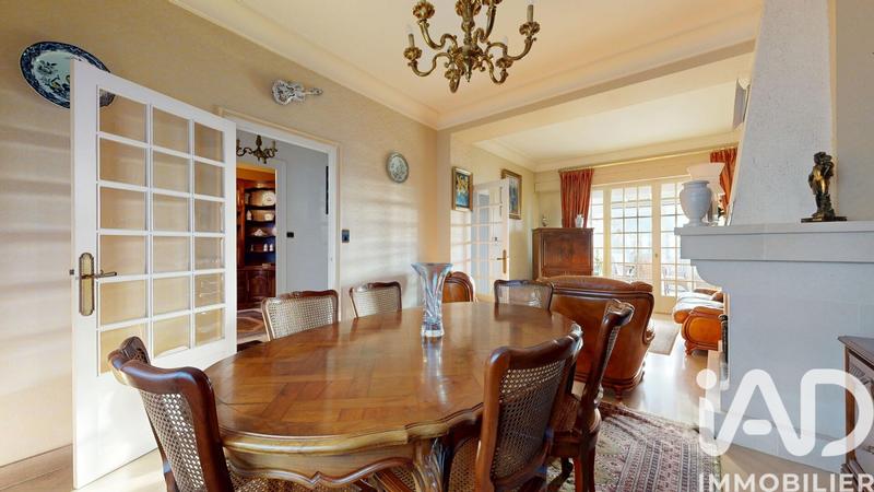 Maison - 135 m² - 6 pièces