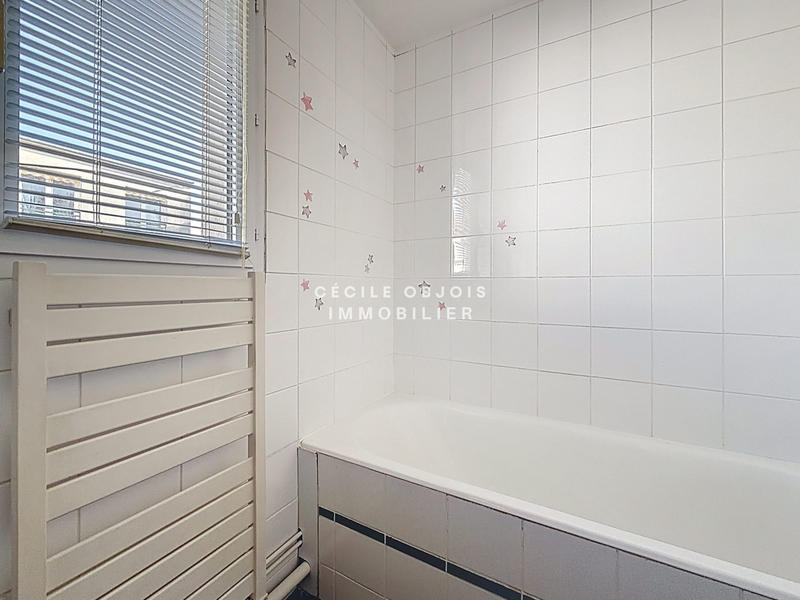 Maison - 95 m² - 5 pièces