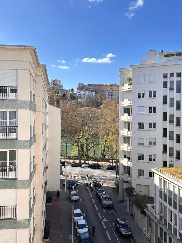 Appartement - 193 m² - 5 pièces