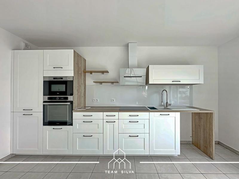 Appartement - 77 m² - 4 pièces