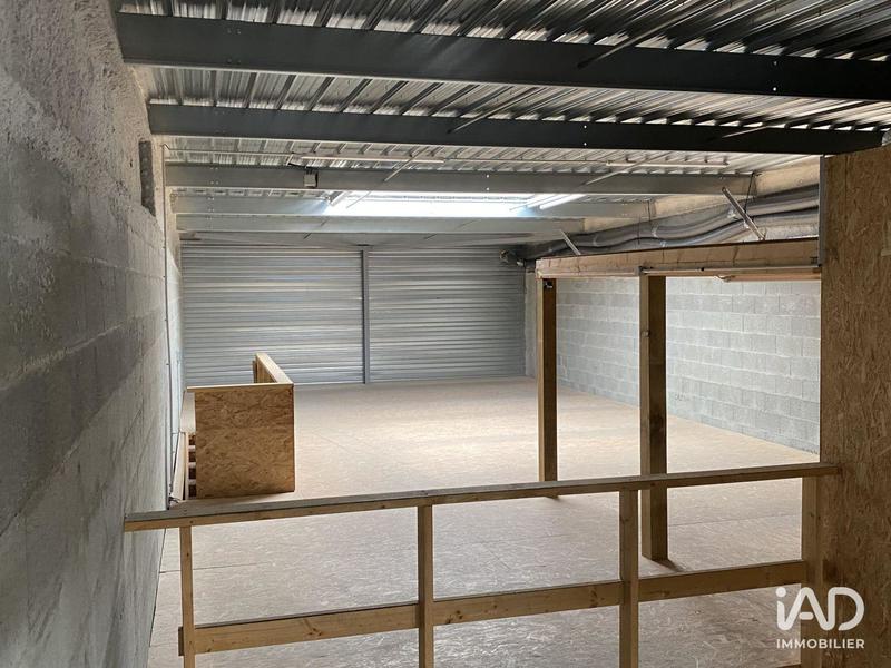 Local commercial - 282 m²