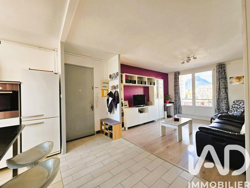 Appartement - 53 m² - 3 pièces