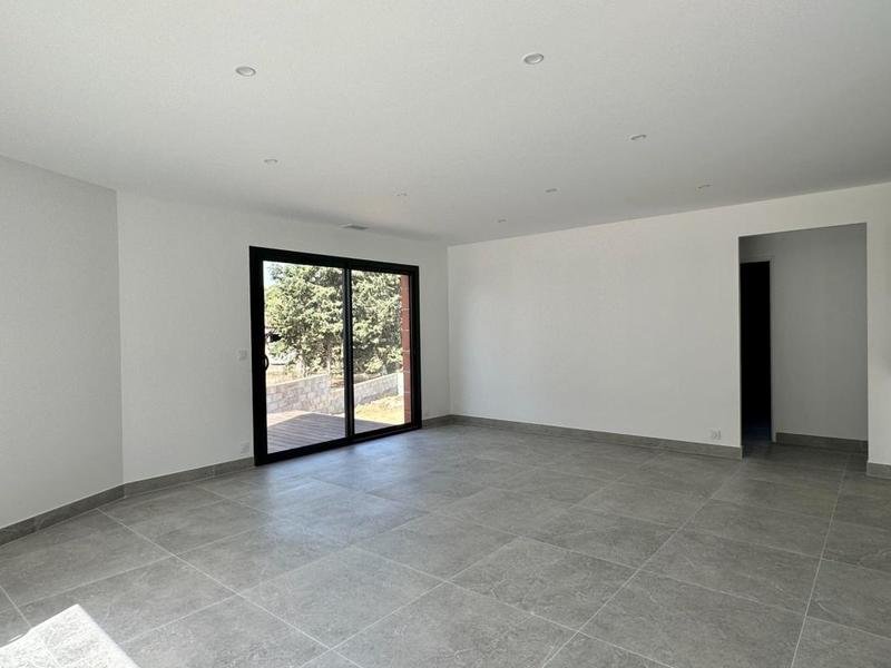 Villa - 101 m² - 4 pièces