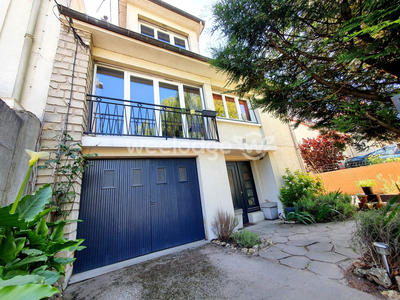 Maison - 113 m² - 5 pièces