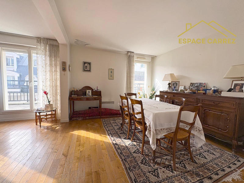 Appartement - 93 m² - 3 pièces