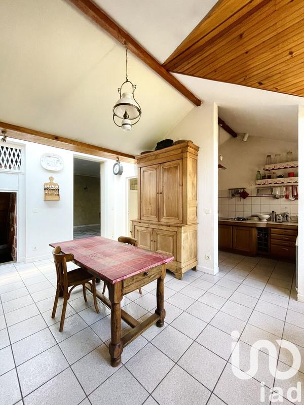 Maison - 98 m² - 5 pièces