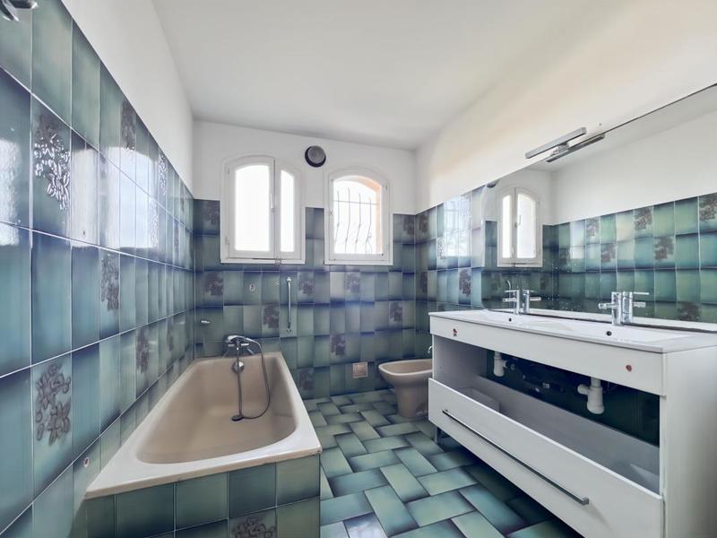 Villa - 178 m² - 2 pièces