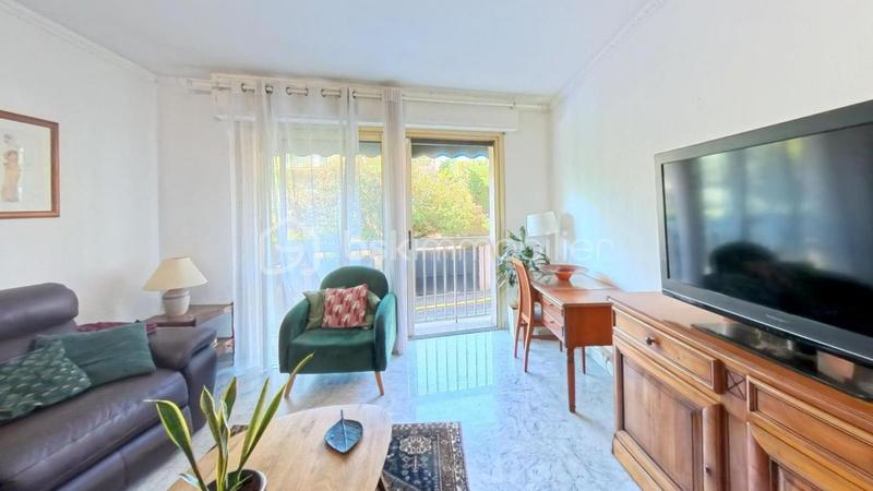 Appartement - 76 m² - 3 pièces