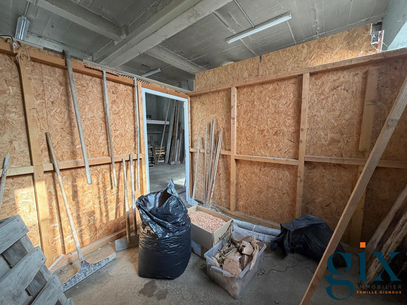 Local commercial - 148 m²