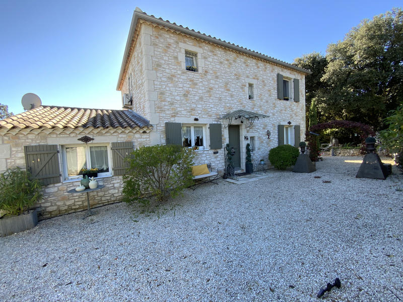 Maison - 190 m² - 7 pièces