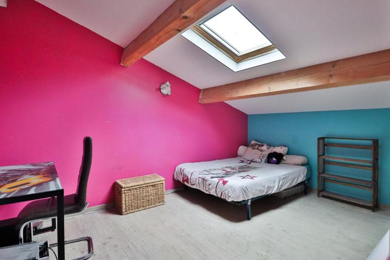 Pavillon - 164 m² - 7 pièces