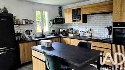 Maison - 130 m² - 5 pièces