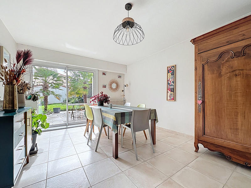 Maison - 148 m² - 7 pièces