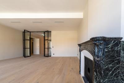 Appartement bourgeois - 139 m² - 3 pièces