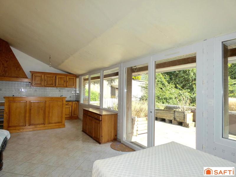 Maison - 180 m² - 6 pièces