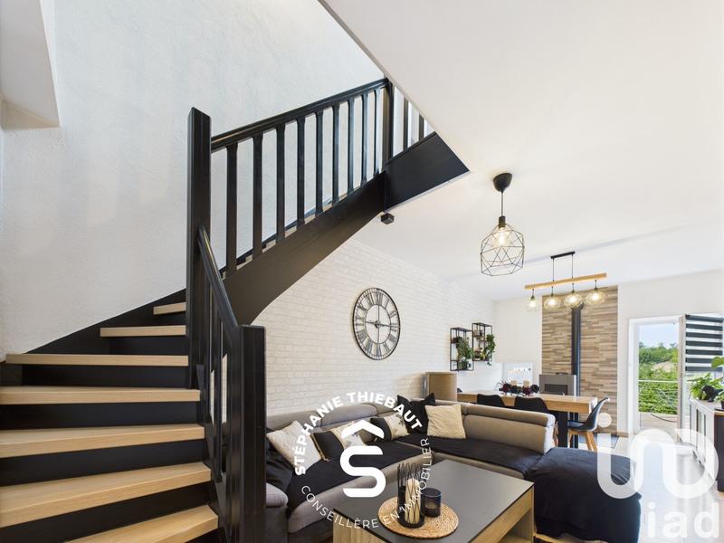 Appartement - 80 m² - 3 pièces