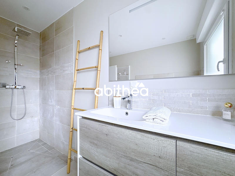 Maison - 108 m² - 5 pièces