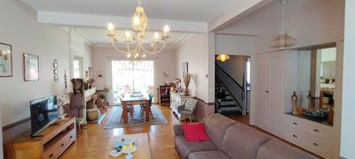 Maison - 162 m² - 6 pièces