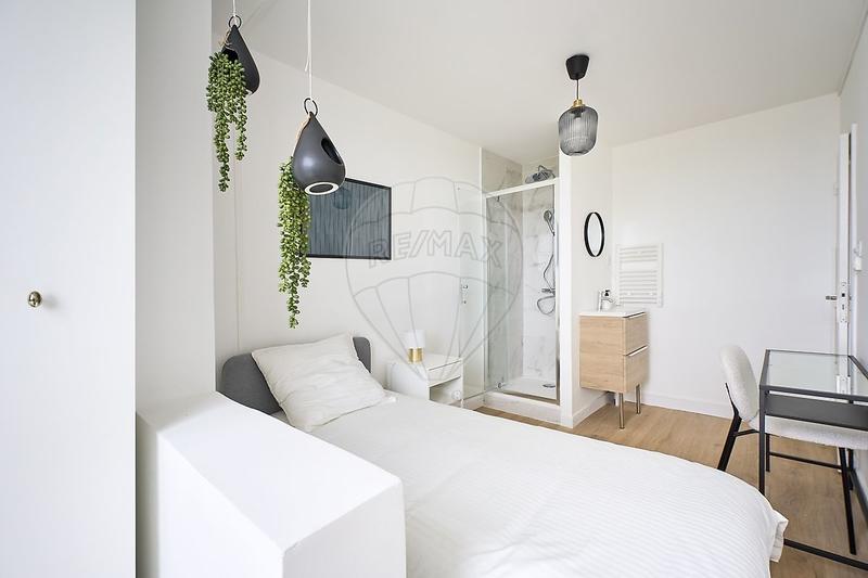 Appartement - 103 m² - 6 pièces