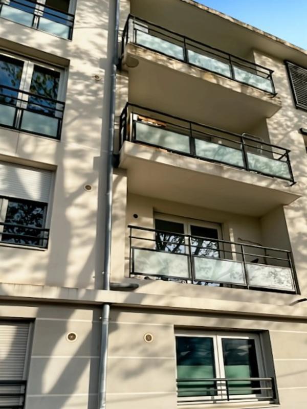 Studio - 24 m² - 1 pièce