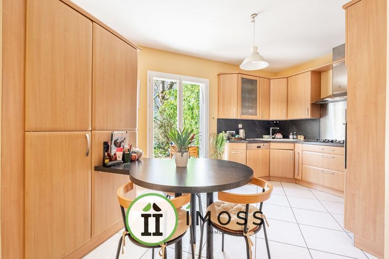 Maison contemporaine - 197 m² - 5 pièces