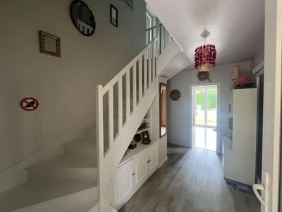 Maison - 200 m² - 7 pièces